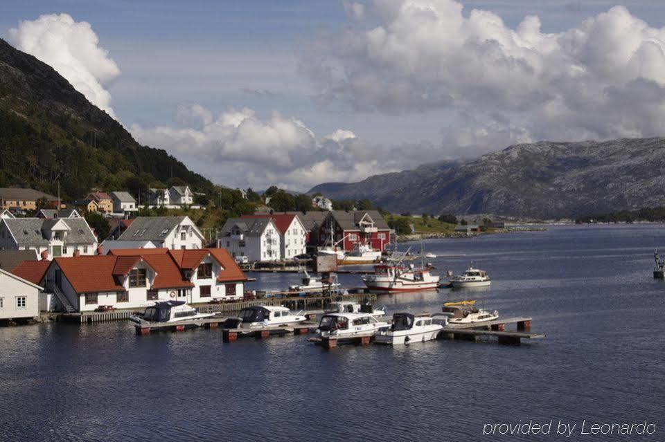 Hotel Knutholmen Kalvåg Exterior foto